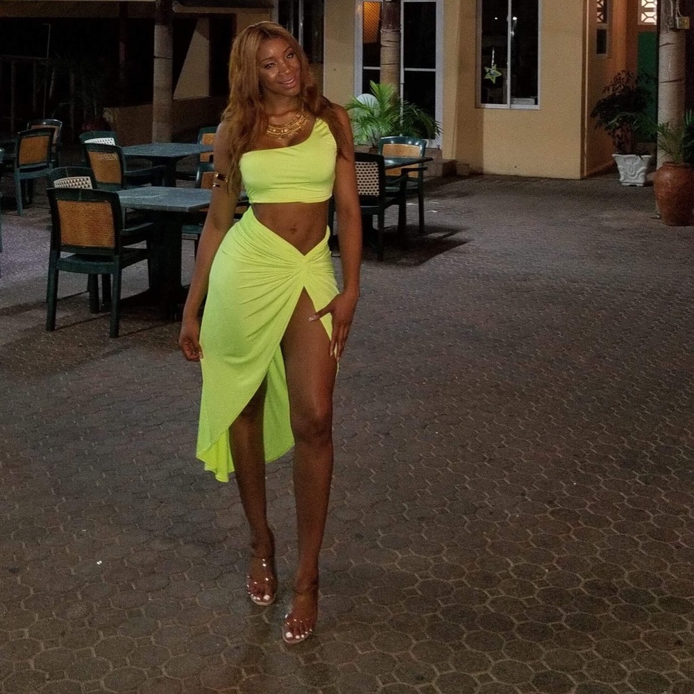 Meet your Posher, Shae